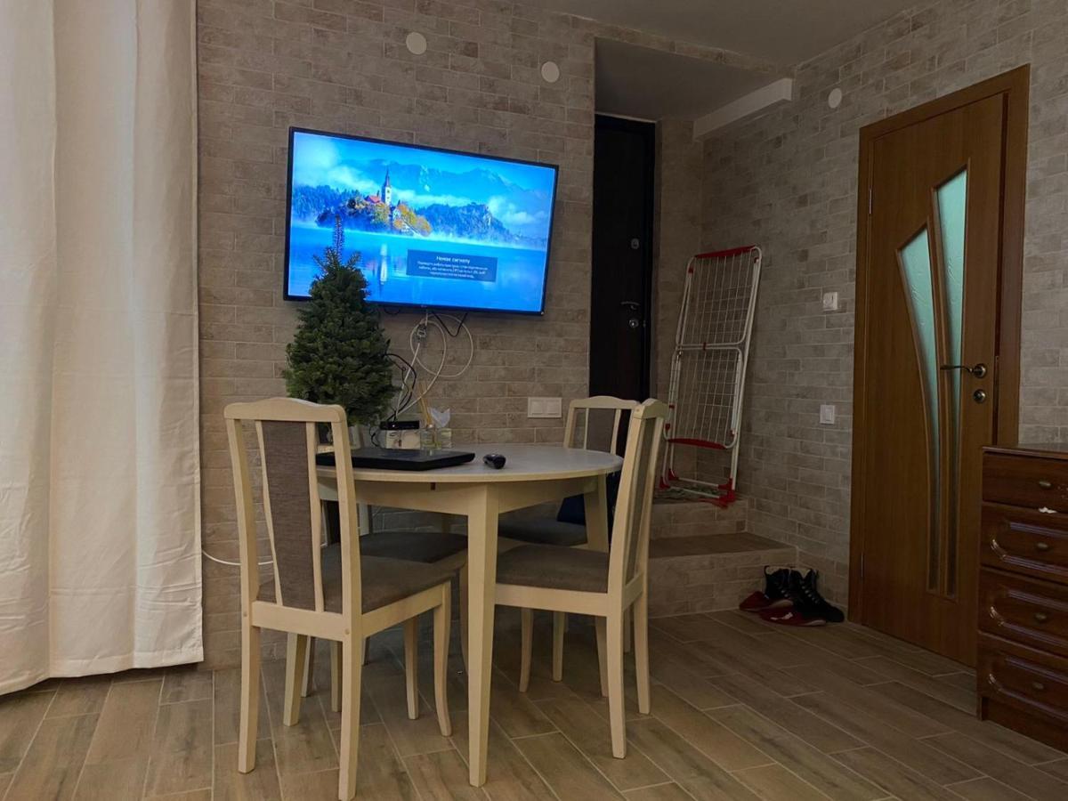 Freedom Apartment On Khmelnytsky Str Lviv Bagian luar foto